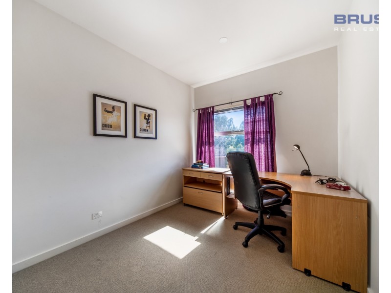 4 Lyons Parade, Forestville SA 5035