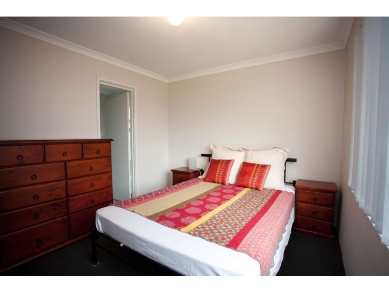 11 Millstream Place, Success WA 6164