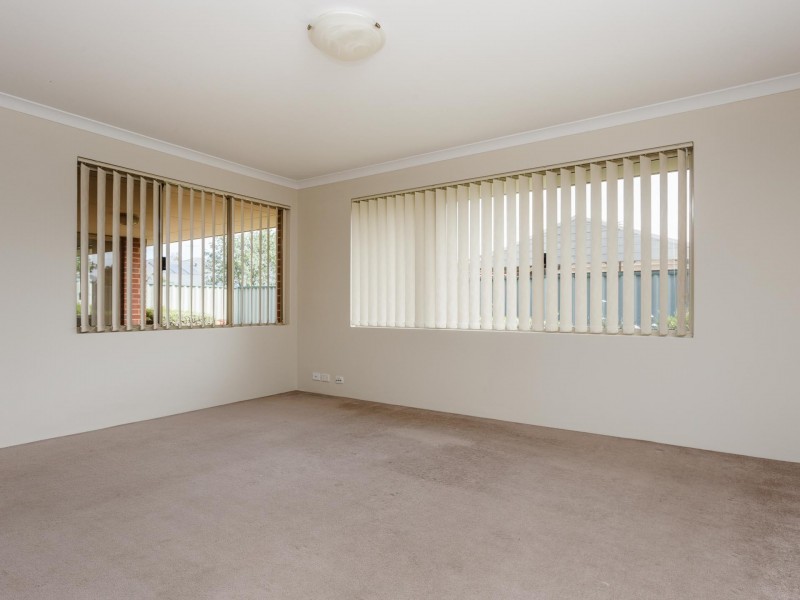 18 Freycinet Circuit, Aubin Grove WA 6164