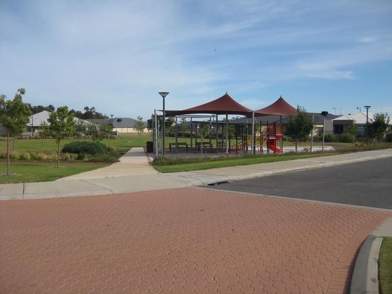 3 Madison Link, Success WA 6164