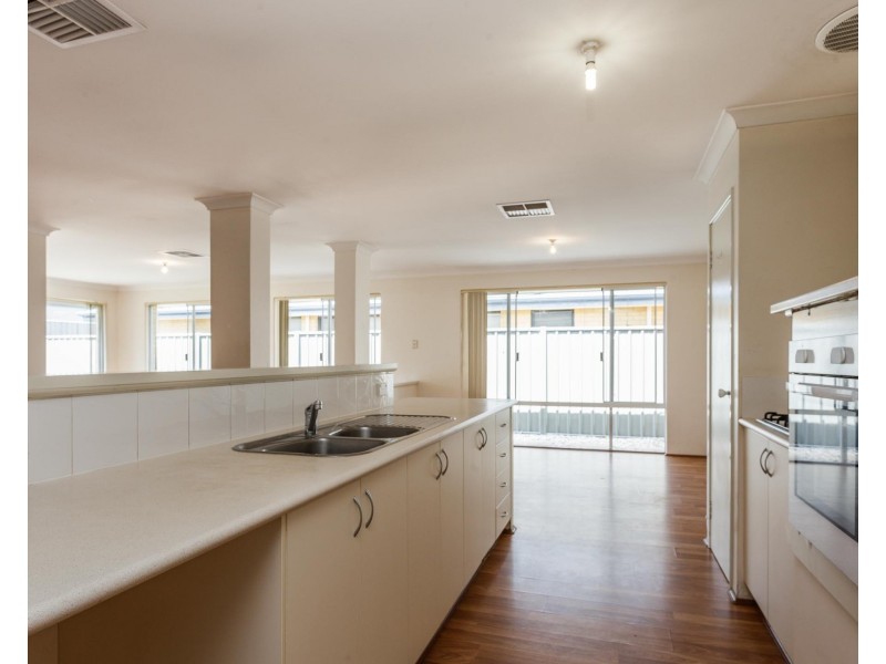 29 Ringwood Loop, Wellard WA 6170