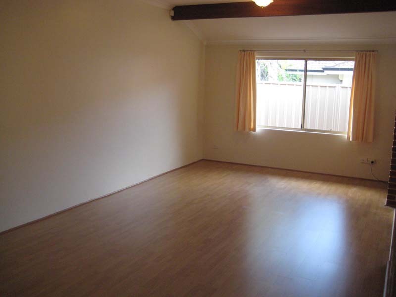 6 Jubilee Avenue, Success WA 6164