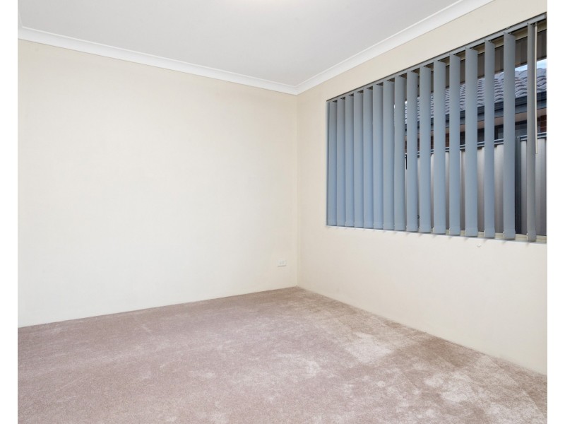 5 Versailles Place, Aubin Grove WA 6164