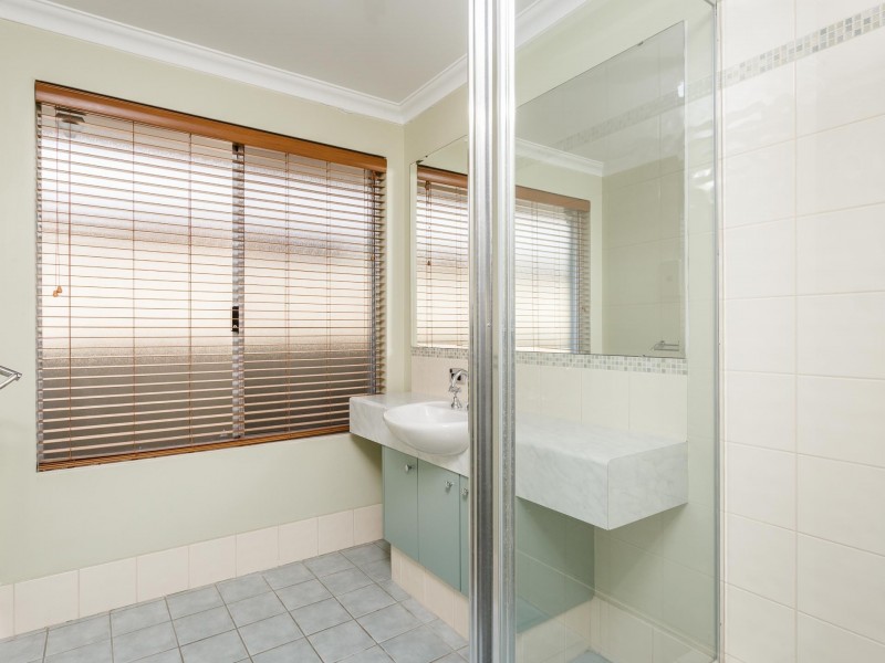 23 Solace Gardens, Atwell WA 6164