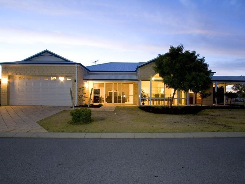 1 Zodiac Loop, Atwell WA 6164