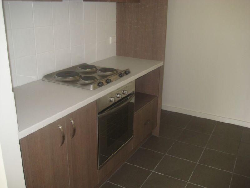 4/9 Ibera Way, Success WA 6164