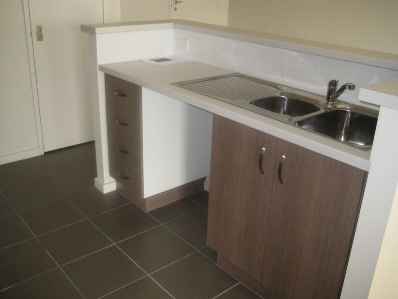 4/9 Ibera Way, Success WA 6164