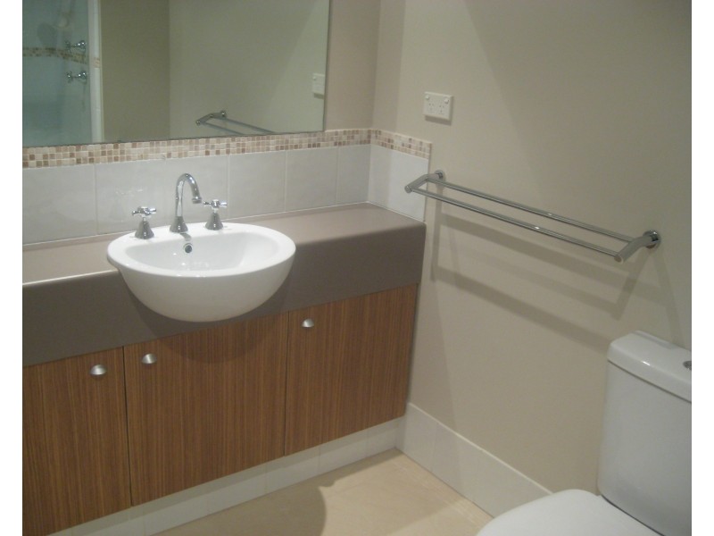 16/105 Wentworth Parade, Success WA 6164