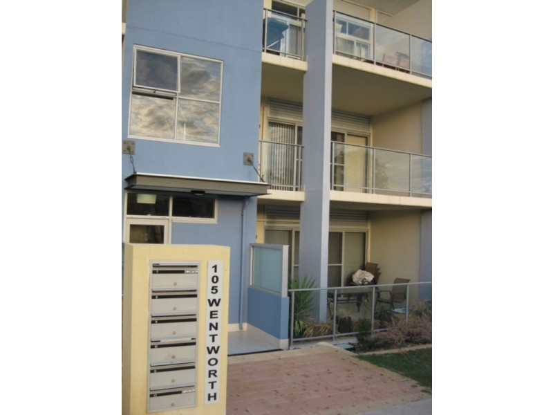 11/105 Wentworth Parade, Success WA 6164
