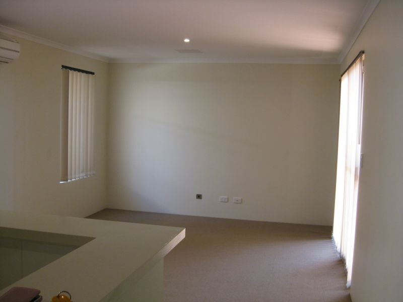 15/1 Coojong Link, Success WA 6164