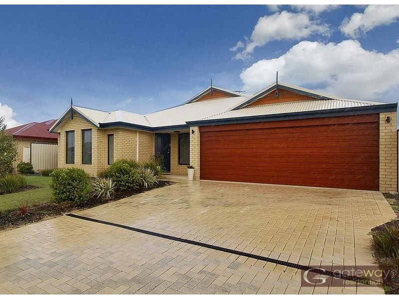 6 Hidcote Turn, Aubin Grove WA 6164