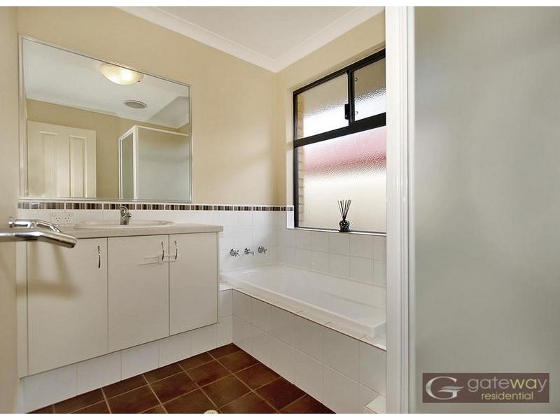 6 Hidcote Turn, Aubin Grove WA 6164