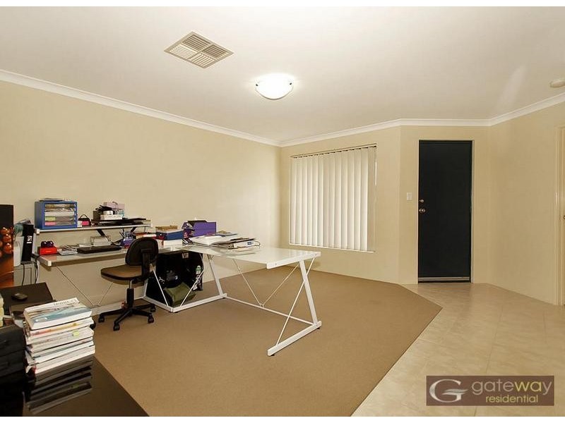 6 Hidcote Turn, Aubin Grove WA 6164