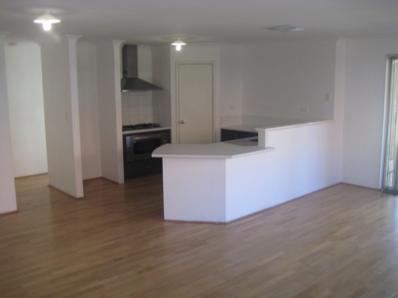 3 Bologna Gardens, Aubin Grove WA 6164