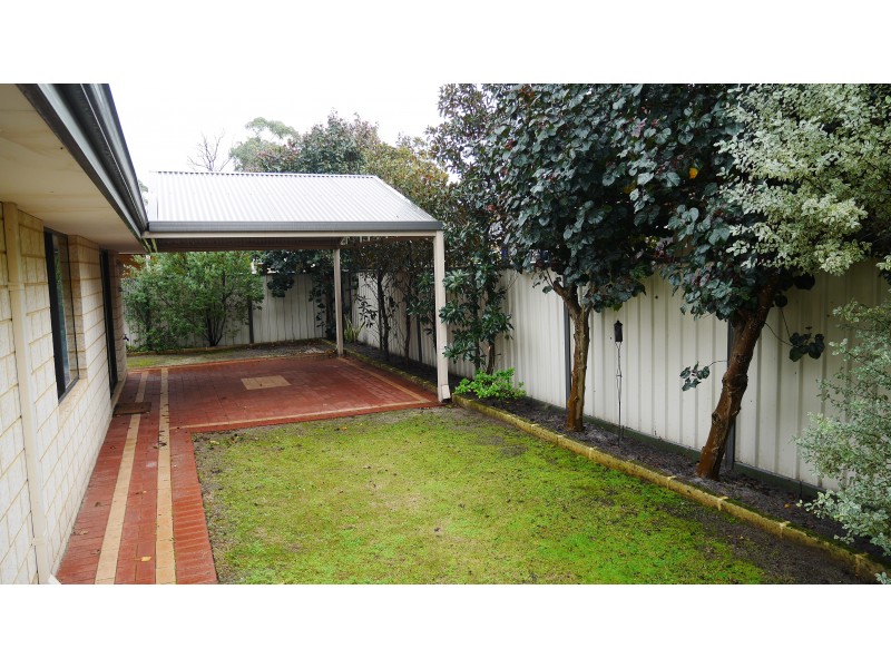 20 Campaspe Drive, Success WA 6164