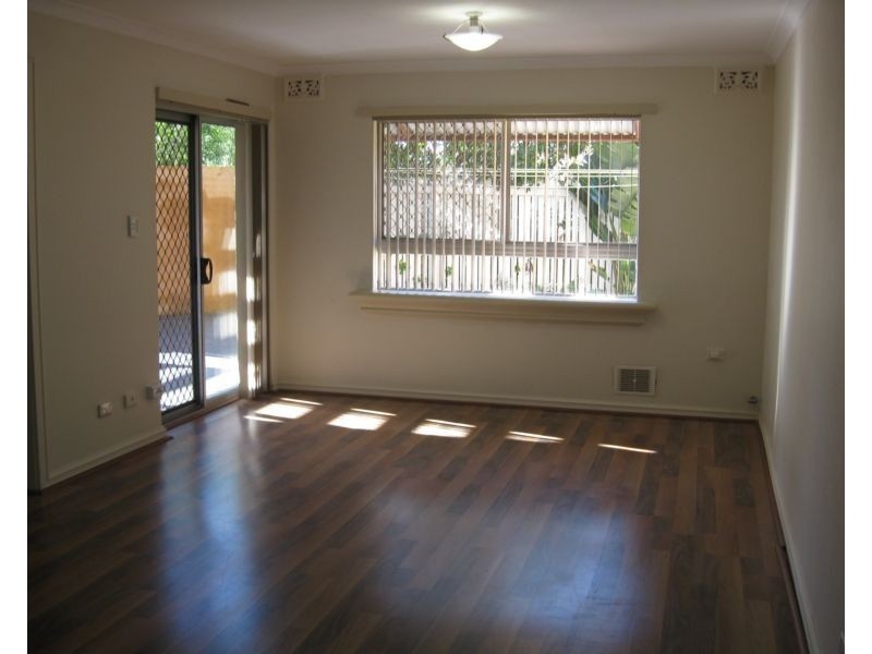 1/15 Pudney Place, Orelia WA 6167