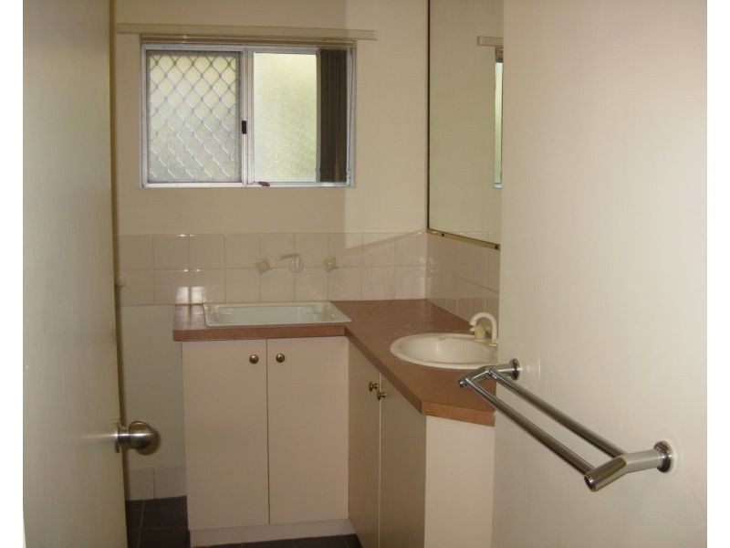 1/15 Pudney Place, Orelia WA 6167
