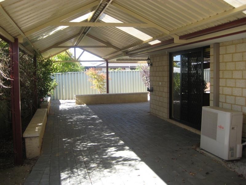 6 Waitch Loop, Beeliar WA 6164