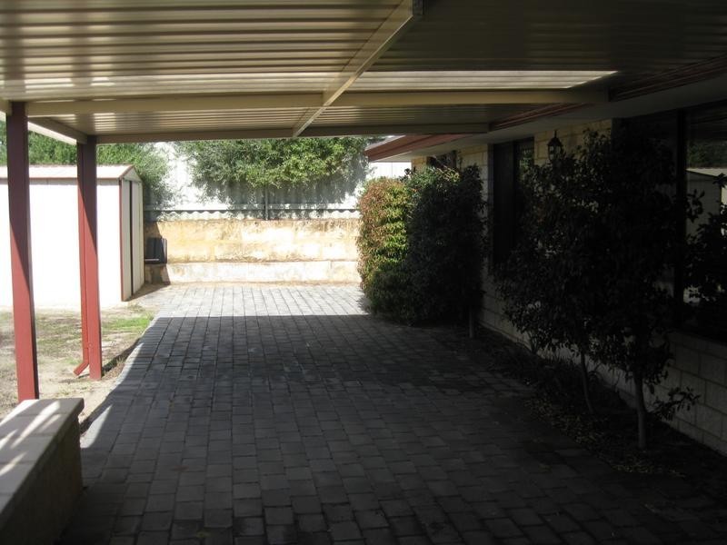 6 Waitch Loop, Beeliar WA 6164