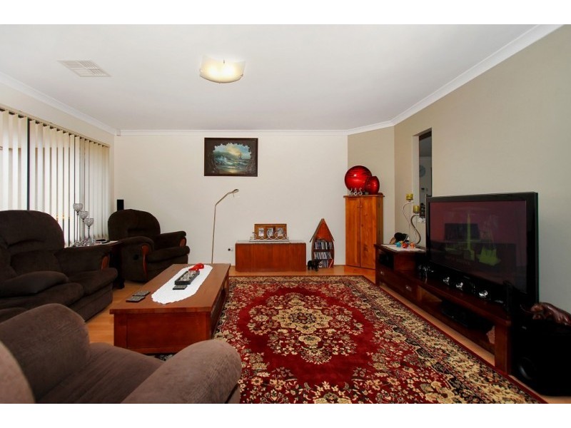 7 Beaumont Parkway, Success WA 6164