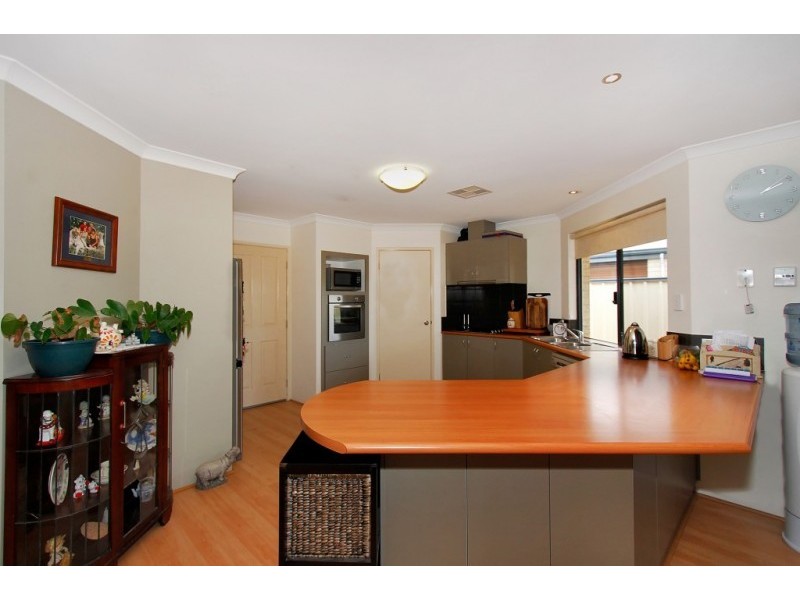 7 Beaumont Parkway, Success WA 6164