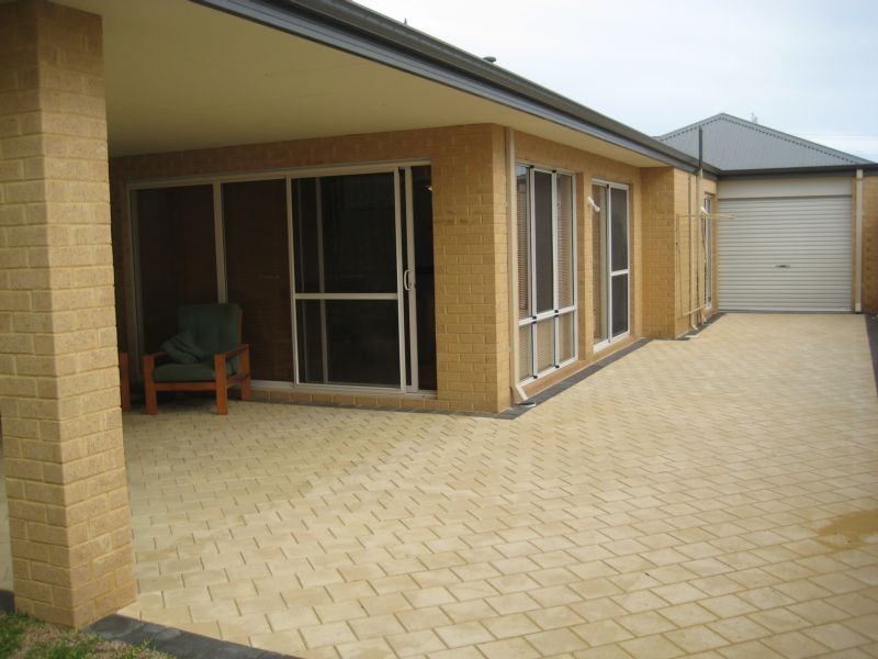 13 Edulis Avenue, Aubin Grove WA 6164