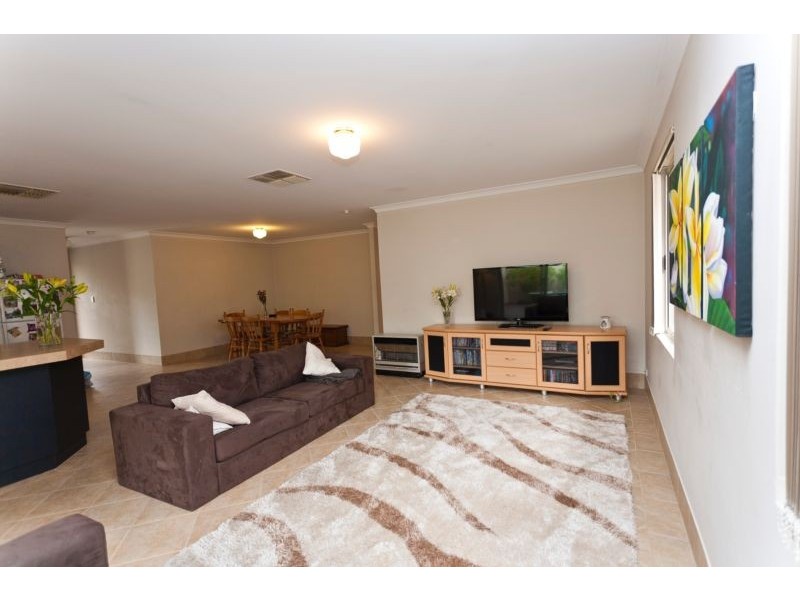 38B Reynolds Road, Mount Pleasant WA 6153