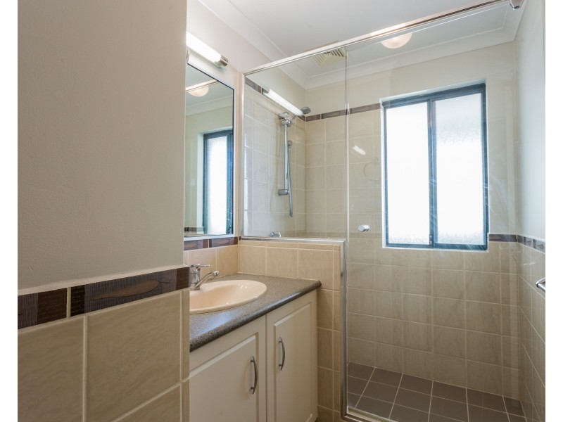 14 Tozer Loop, Atwell WA 6164