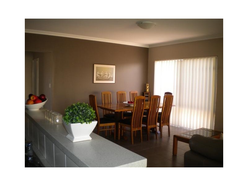 15 Shelduck Pass, Beeliar WA 6164
