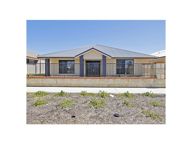 32 Durango Turn, Aubin Grove WA 6164