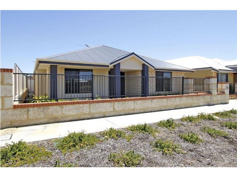 32 Durango Turn, Aubin Grove WA 6164