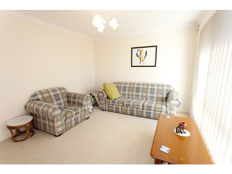 2/44 Turnbury Park Drive, Jandakot WA 6164