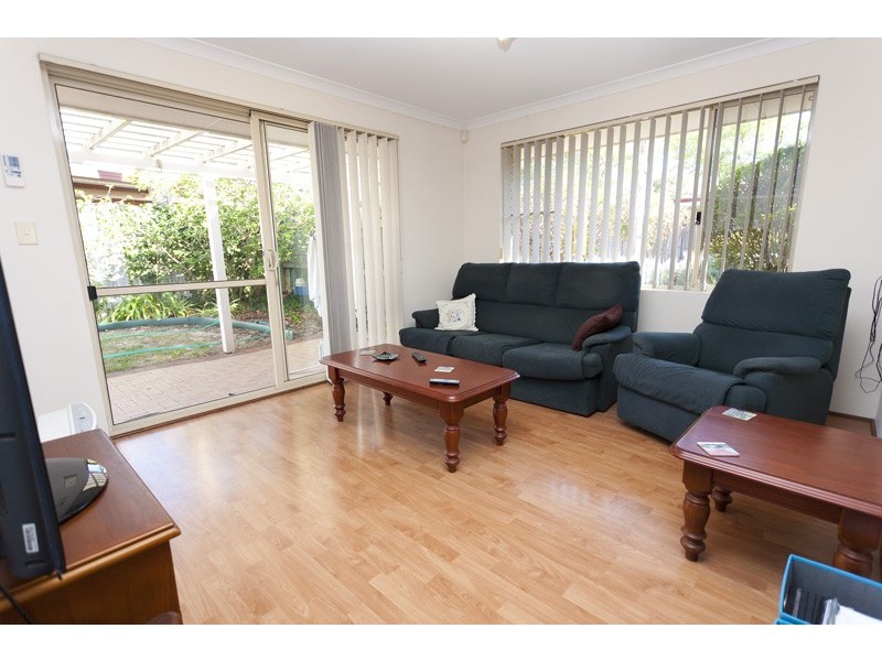 2/44 Turnbury Park Drive, Jandakot WA 6164