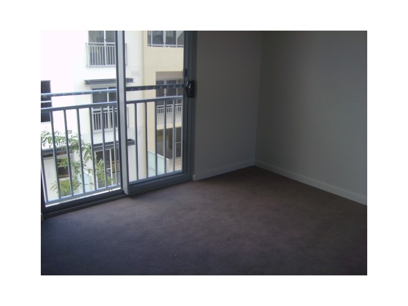 13/6 Ibera Way, Success WA 6164