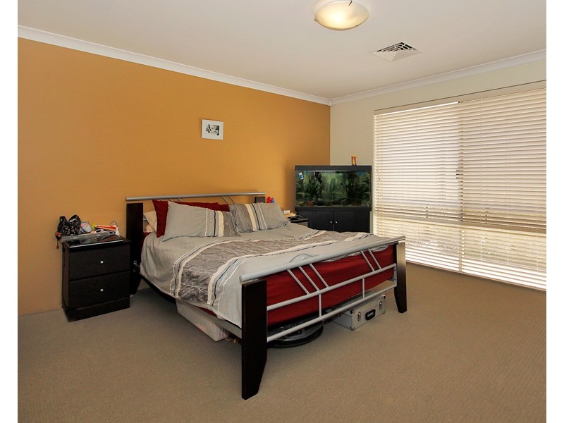 12 Berry Way, Bertram WA 6167