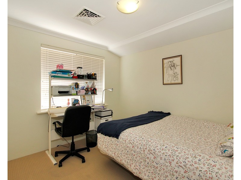 12 Berry Way, Bertram WA 6167