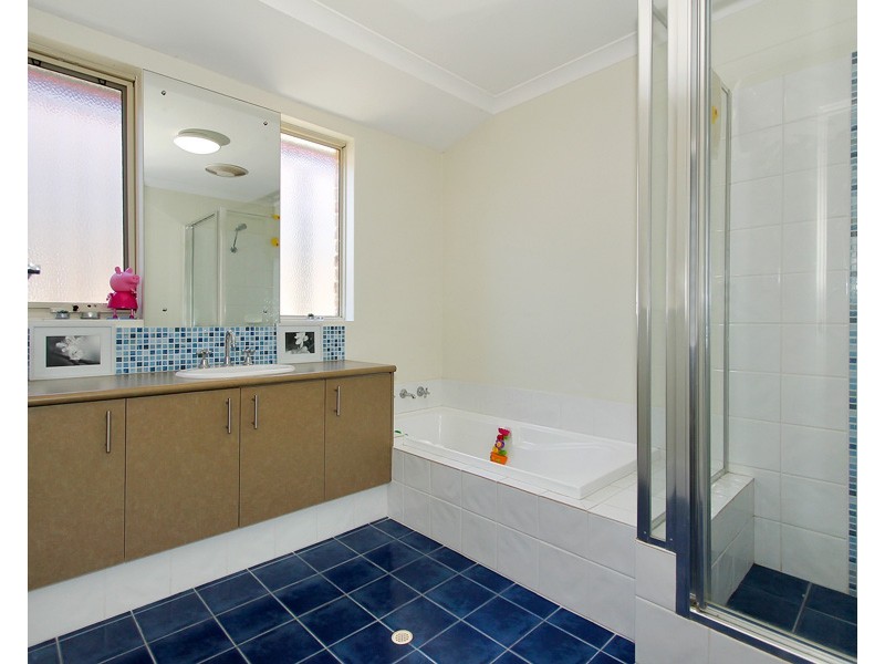 12 Berry Way, Bertram WA 6167