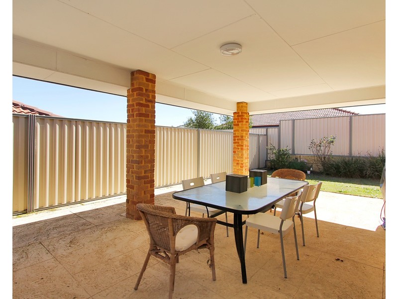 12 Berry Way, Bertram WA 6167