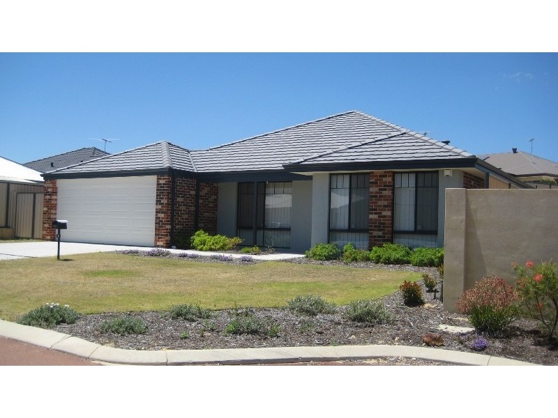 9 Spruce Terrace, Aubin Grove WA 6164