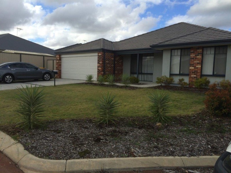 9 Spruce Terrace, Aubin Grove WA 6164