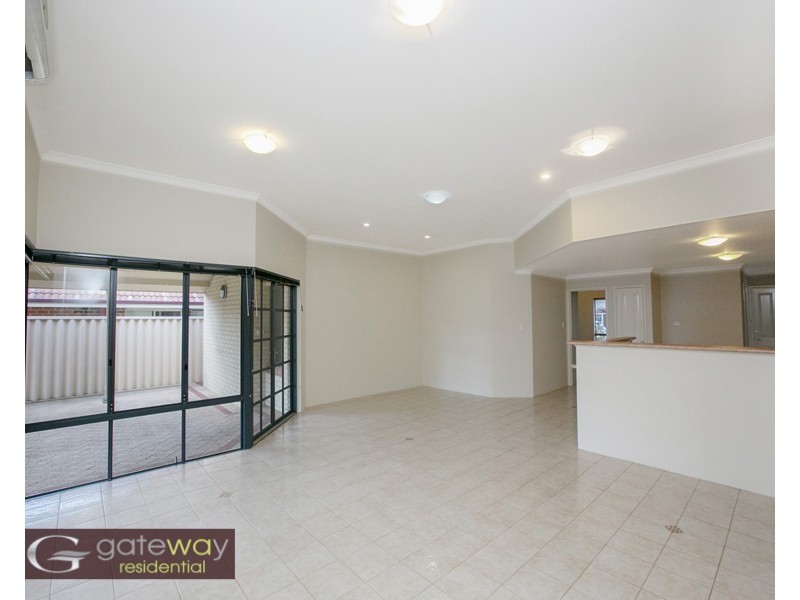 5 Windchime Terrace, Atwell WA 6164
