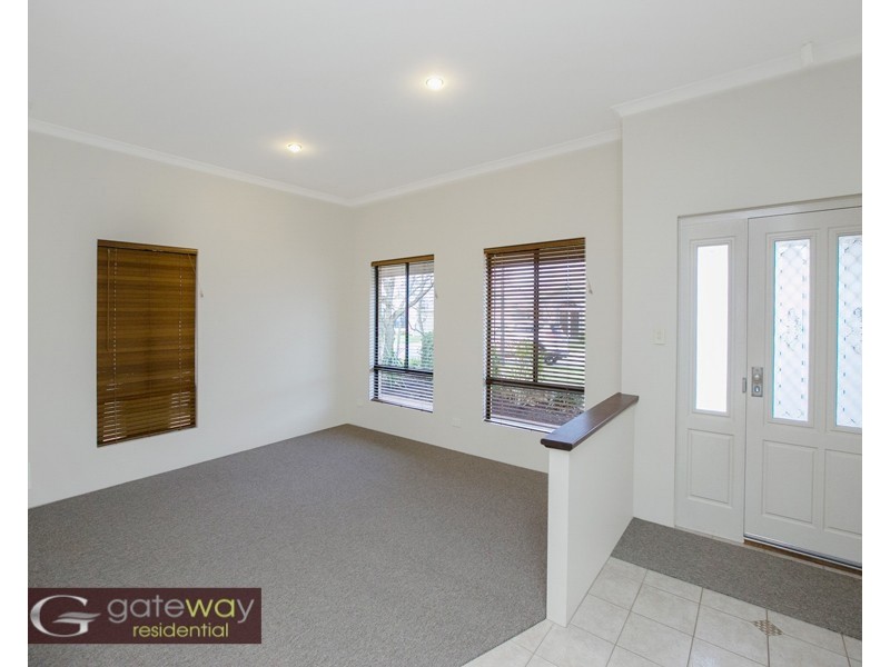 5 Windchime Terrace, Atwell WA 6164