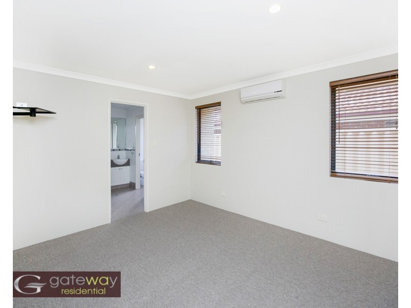 5 Windchime Terrace, Atwell WA 6164