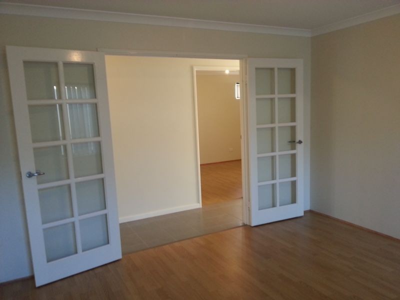 5A Coleman Crescent, Melville WA 6156