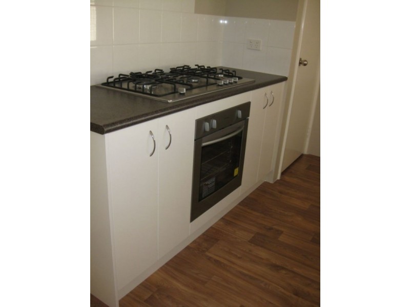 11 Modong Nook, Success WA 6164