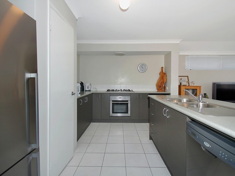 3/15 Araluen Bend, Aubin Grove WA 6164