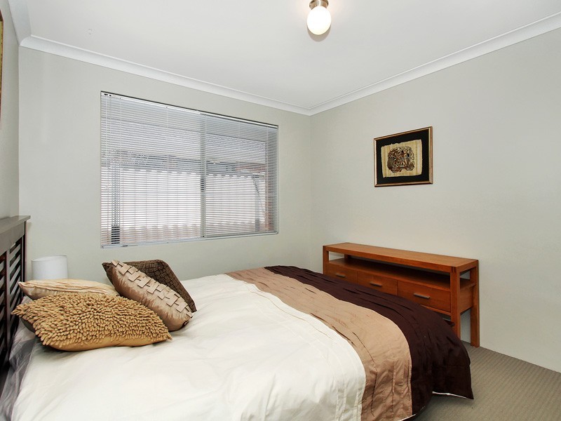 3/15 Araluen Bend, Aubin Grove WA 6164