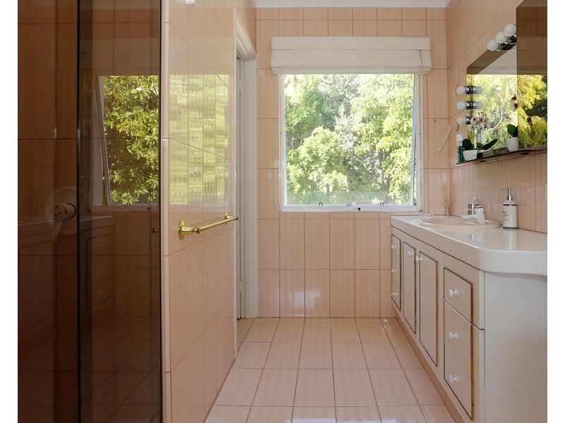 8 Calver Place, City Beach WA 6015