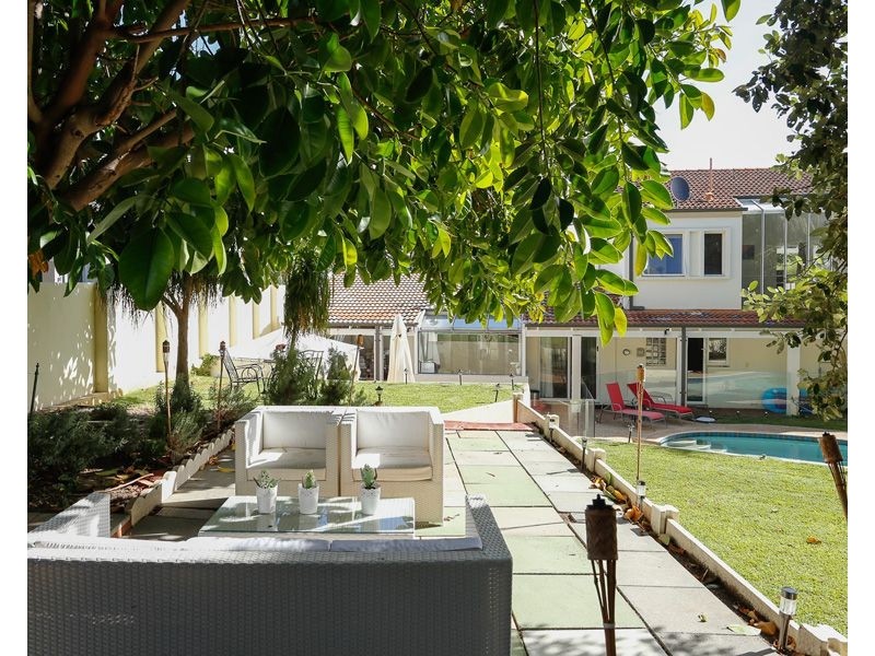 8 Calver Place, City Beach WA 6015