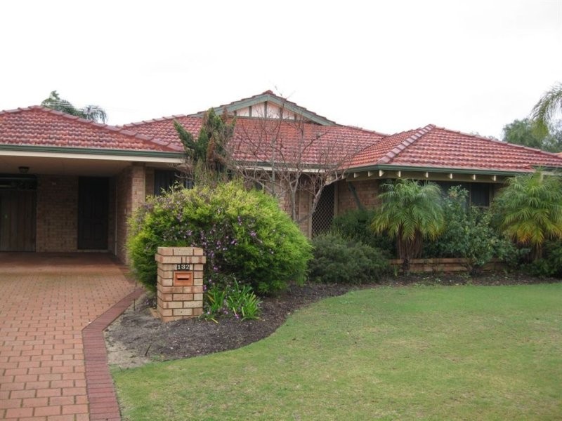 132 Brenchley Drive, Atwell WA 6164